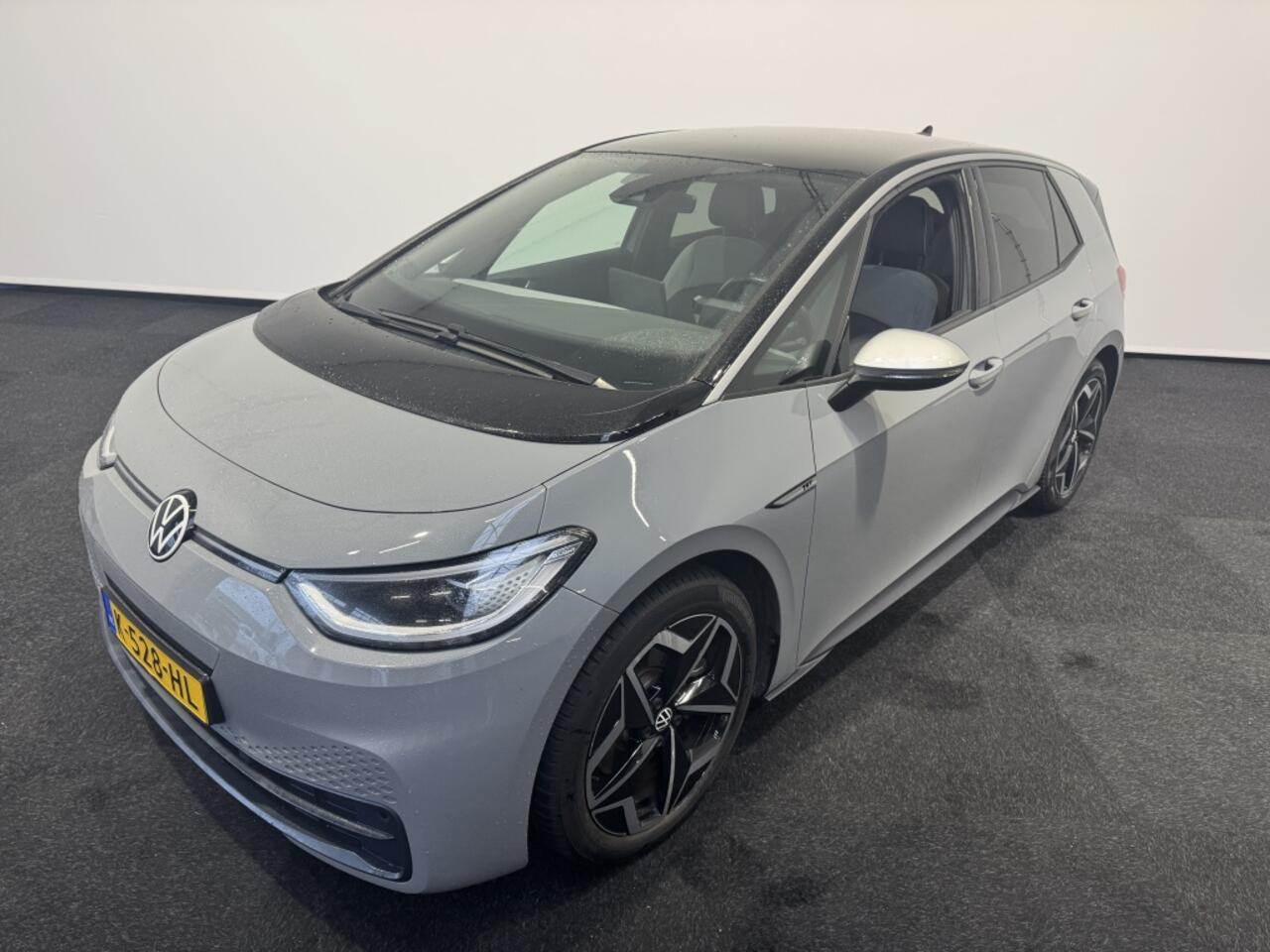 Volkswagen ID.3 First Plus 58 kWh Matrix Led Carplay Navigatie Camera