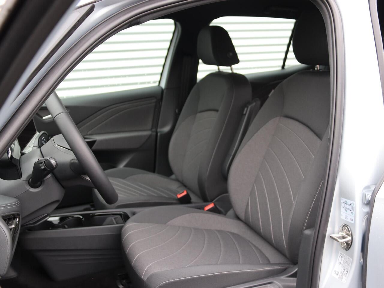 Volkswagen ID.3 Pure Oranje Edition 52 kWh accu, 125 kW / 170 pk H atchback Elektrische aandrijving