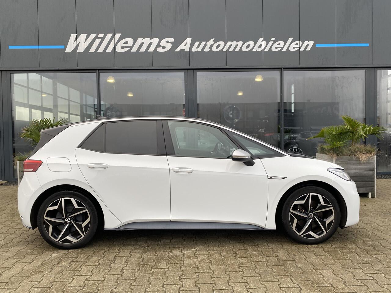 Volkswagen ID.3 First Plus 58 kWh Stuurverw en Stoelverw. Camera, Adaptive Cruise Control & App-Connect