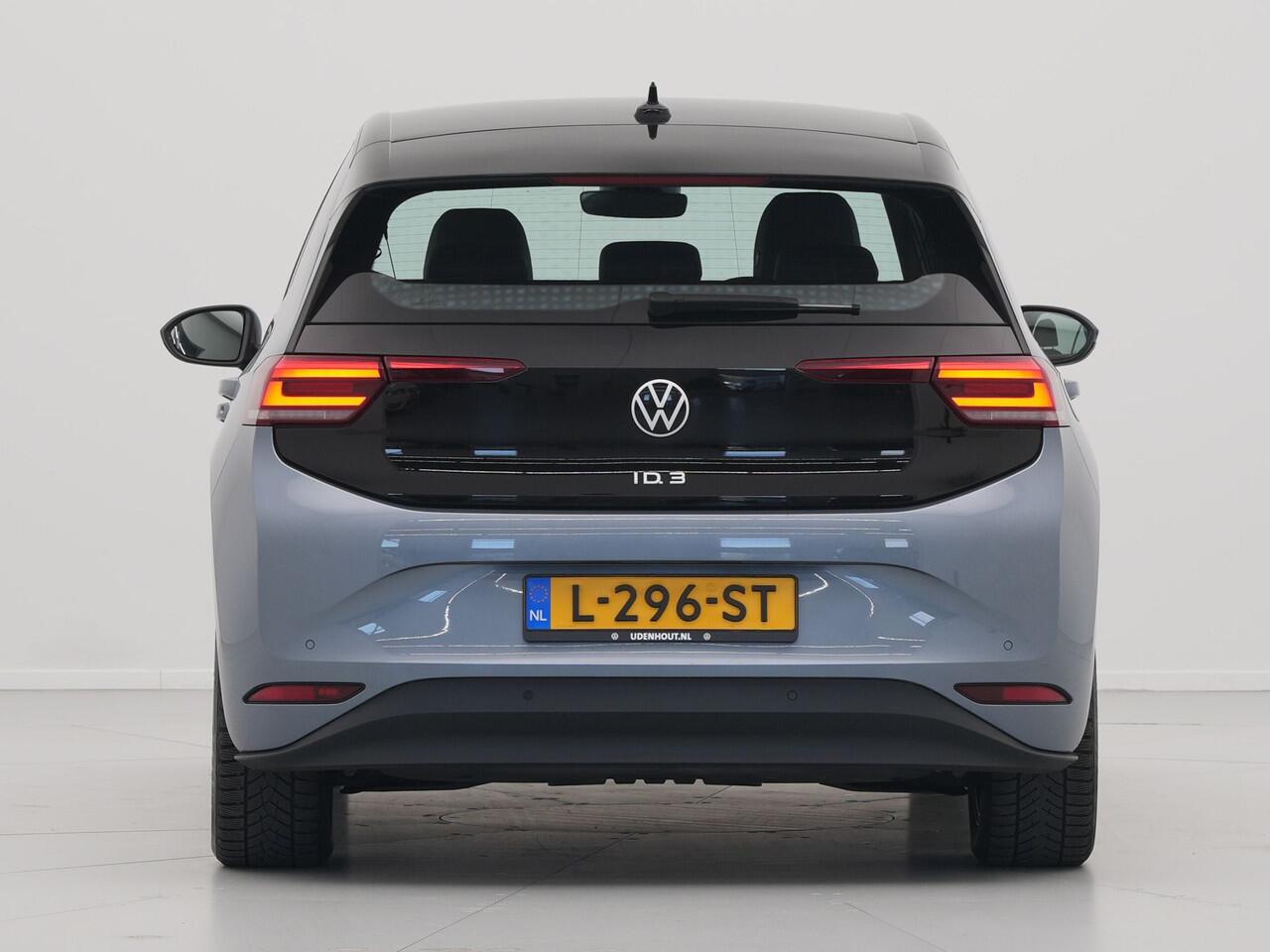 Volkswagen ID.3 Life 58 kWh 204pk Navigatie Stoelverwarming Acc Pdc 171