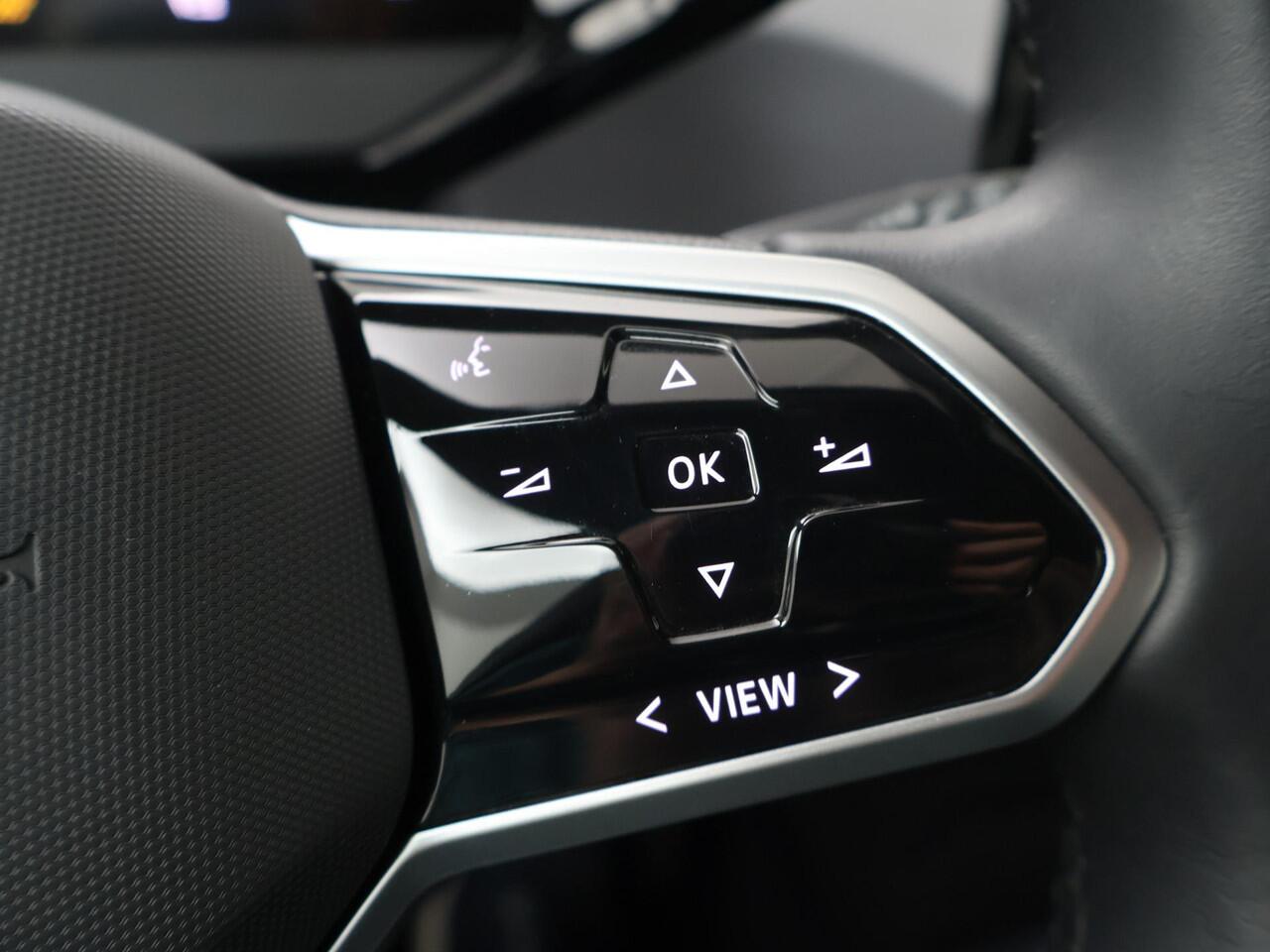 Volkswagen ID.3 Life 58 kWh | 204 PK | SoH 85% | Adaptive cruise control | Climate control | Apple Carplay/Android Auto |