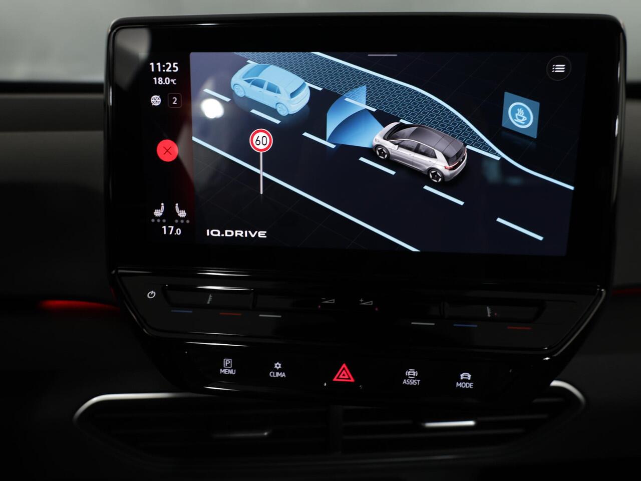 Volkswagen ID.3 Life 58 kWh 204 pk | Navigatie | Parkeersensoren | SOH 89% | Adaptieve cruise control | LED koplampen | Stoelverwarming |