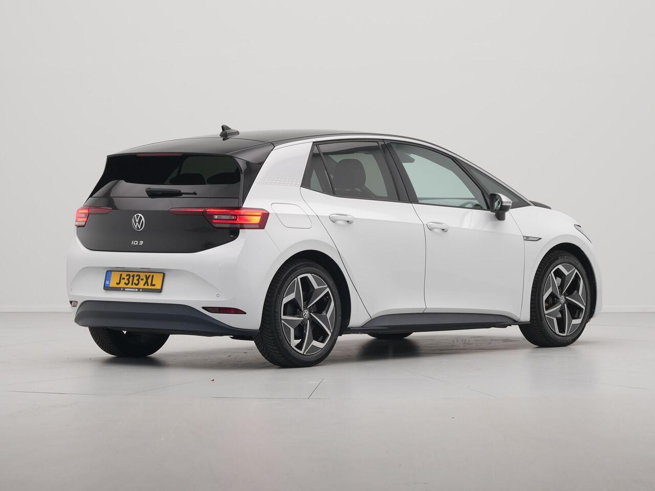 Volkswagen ID.3 First Plus 58 kWh 204pk Navigatie Camera Acc Stoelverwarming Carplay 049