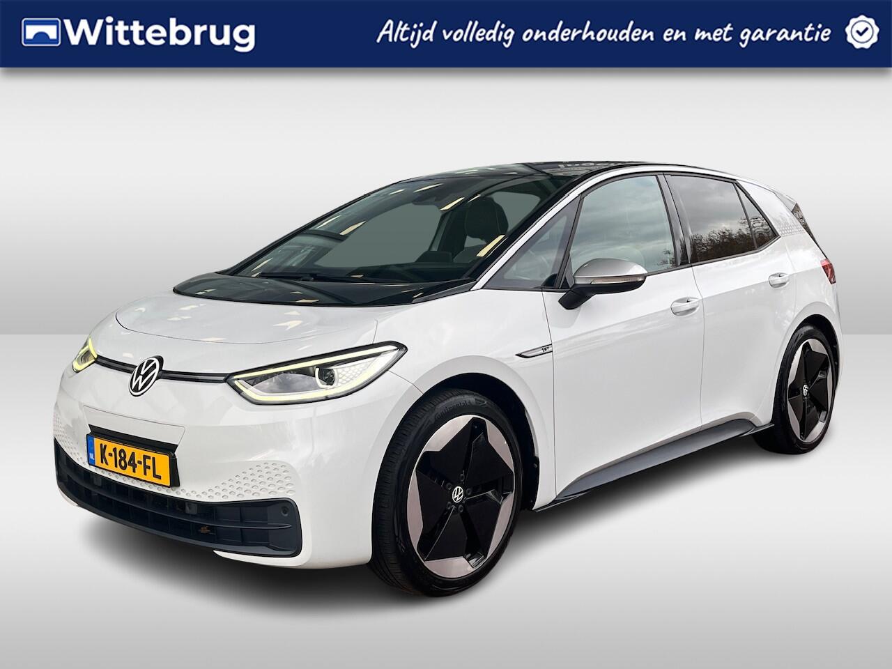 Volkswagen ID.3 First Max 58 kWh / Panorama dak / IQ Led / Navi / Steunhaak/ Getint glas / 20 Inch / Elect. + Massage Stoel