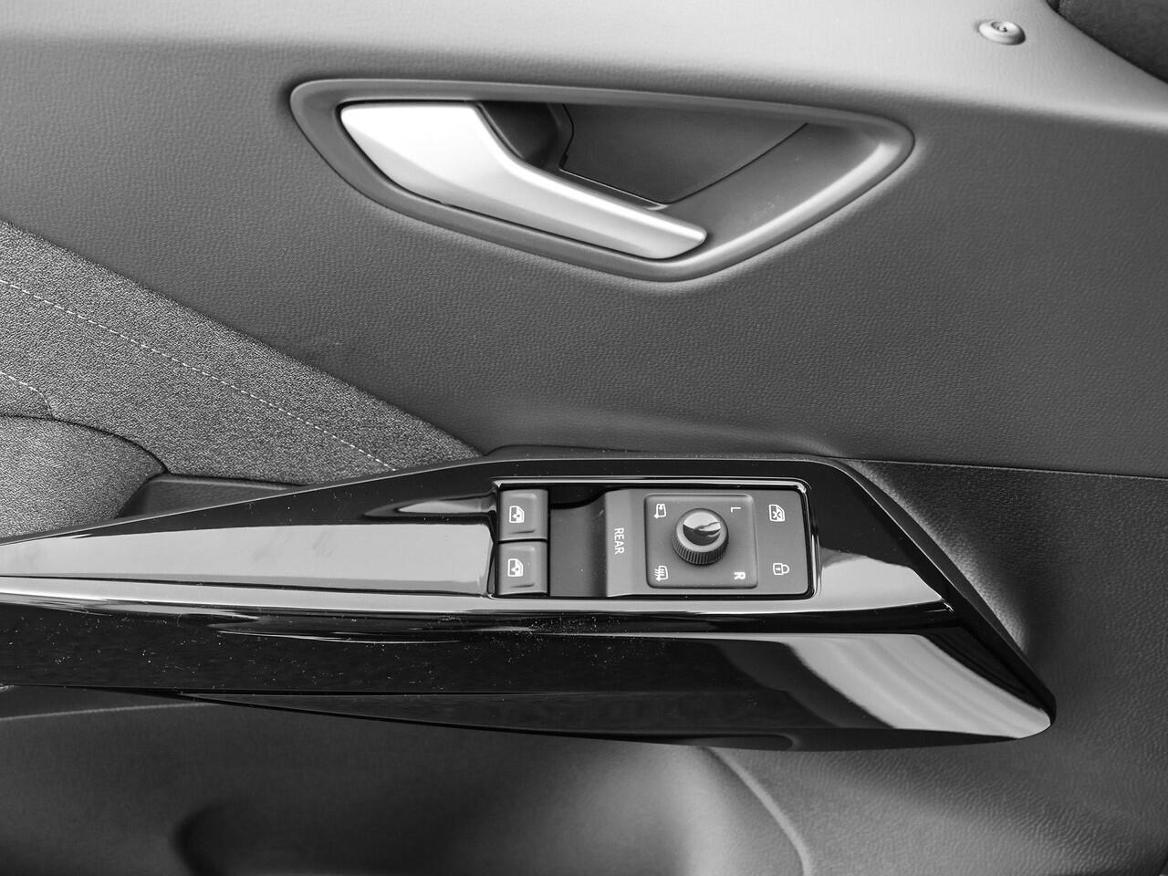 Volkswagen ID.3 Pro Limited Edition 58 kWh accu 204 PK · Achteruitrijcamera · Draadloze telefoonlader · · Prijs incl. inruilpremie ·