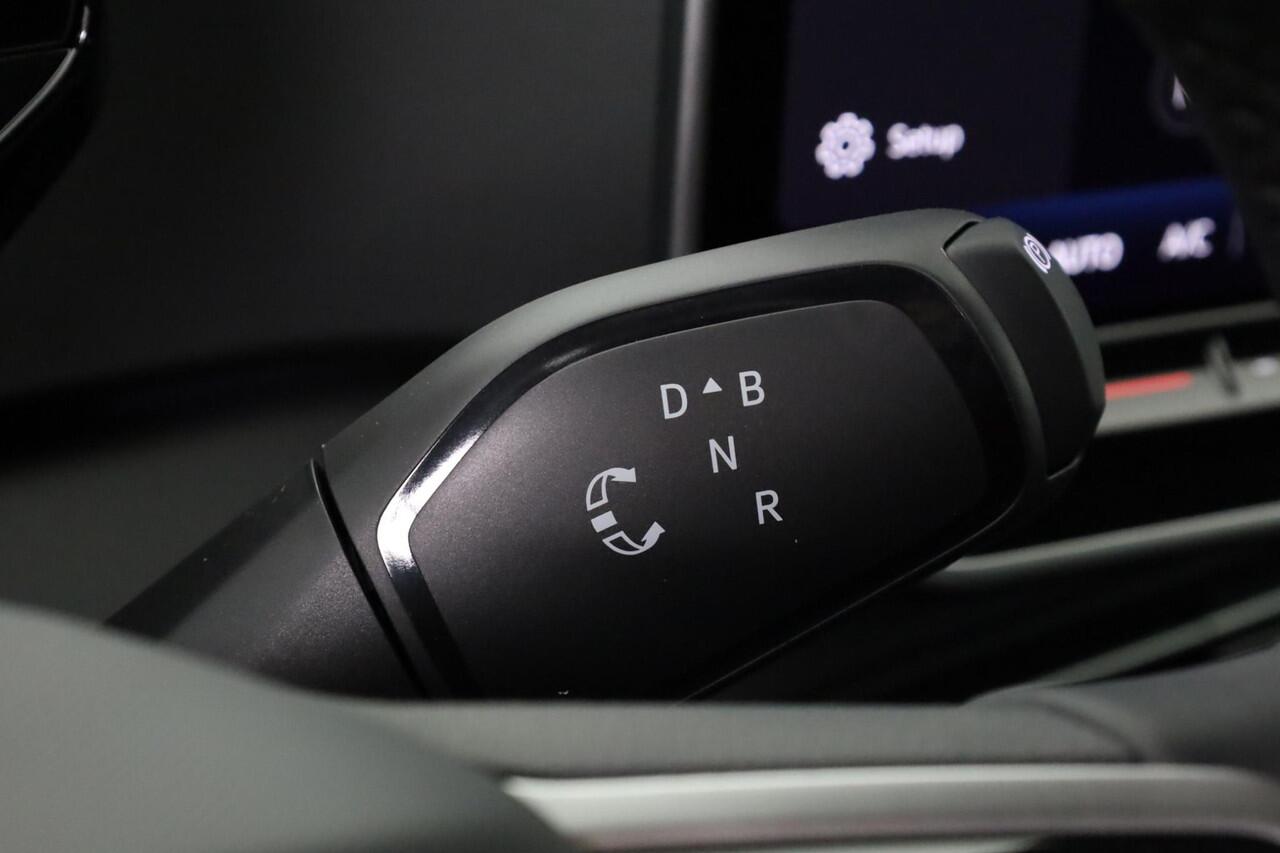 Volkswagen ID.3 Pro S 77 kWh 150 kW / 204 pk | LED | Stoelverwarming | ACC | 20 inch