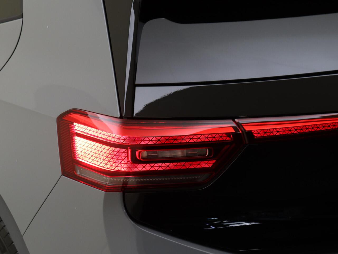 Volkswagen ID.3 GTX Performance | Achterlichten LED | Airconditioning automatisch, 2-zone (Climatronic) | Buitenspiegels elektrisch instel-, verwarm- en inklapbaar