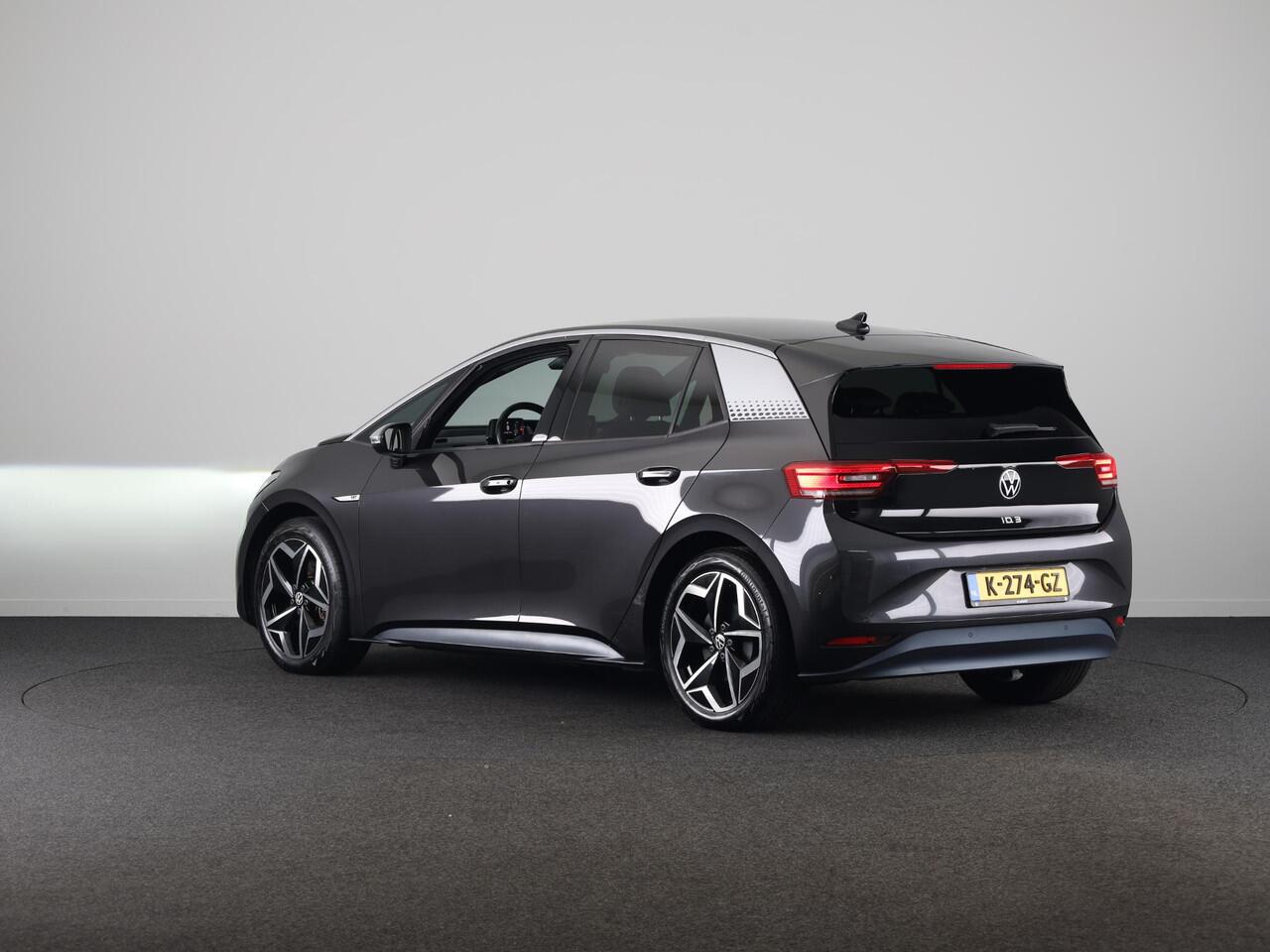 Volkswagen ID.3 First Plus 58 kWh 204 PK | Navigatie | Parkeersensoren | Camera | Led lampen