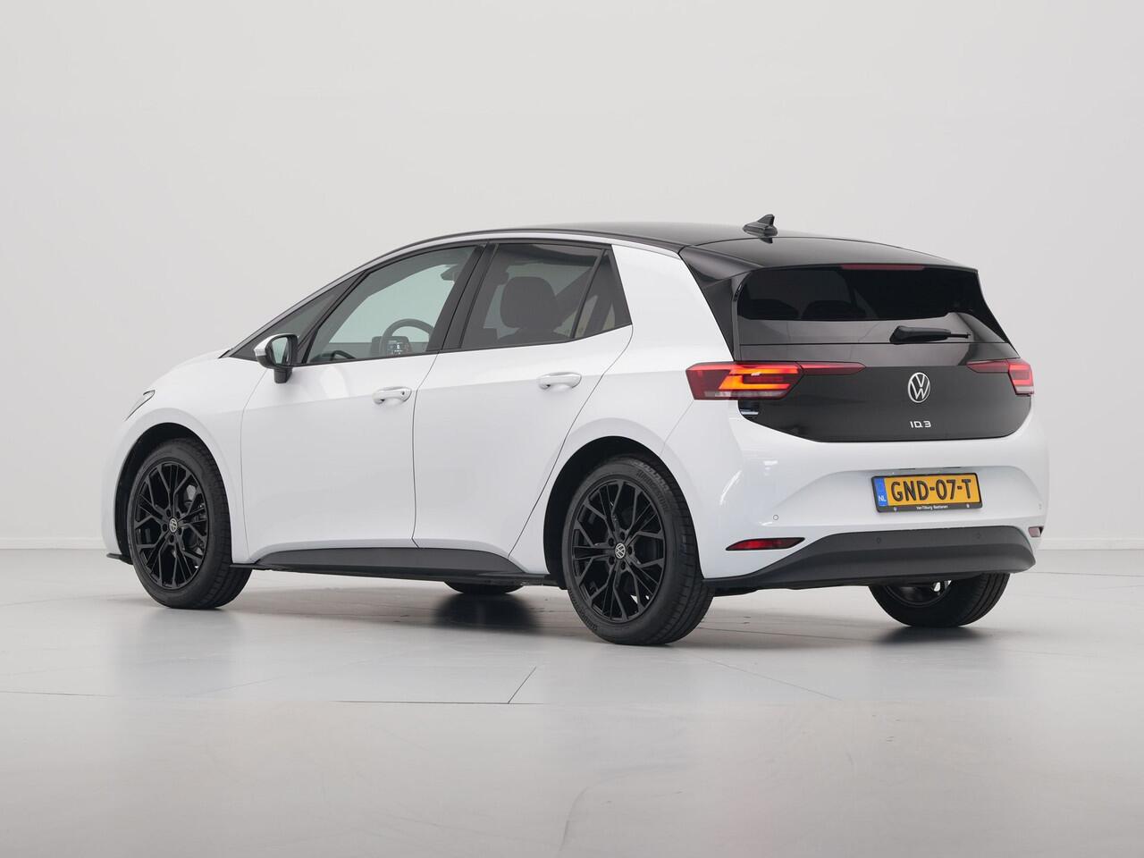 Volkswagen ID.3 Pure Oranje Edition 52 kWh Navigatie 19"velgen Privacy glas Les Pdc 253