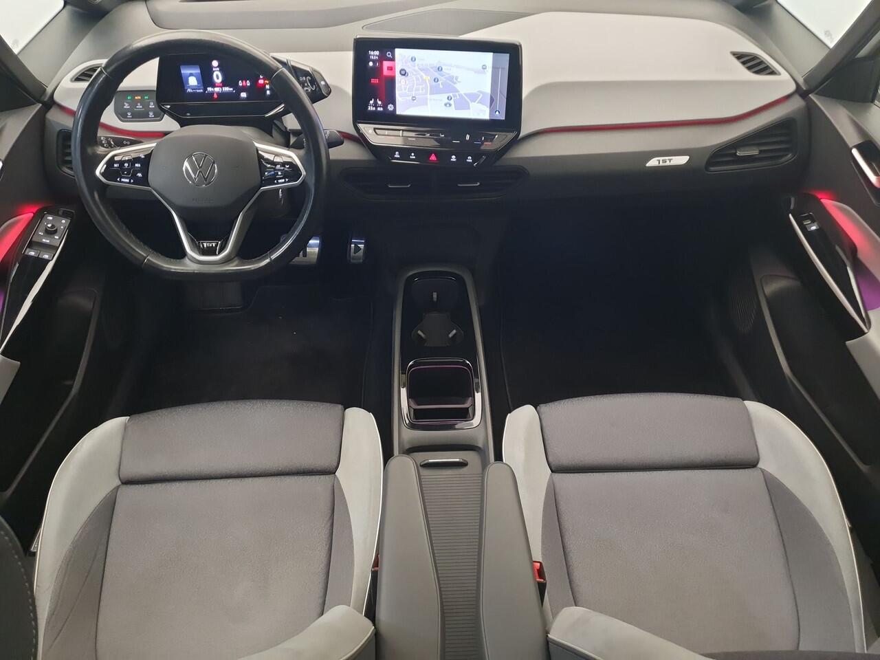 Volkswagen ID.3 First 58 kWh Panorama dak, ACC, App connect