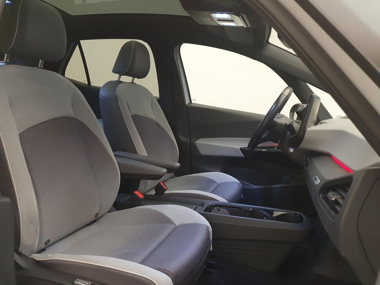 Volkswagen ID.3 First 58 kWh Panorama dak, ACC, App connect