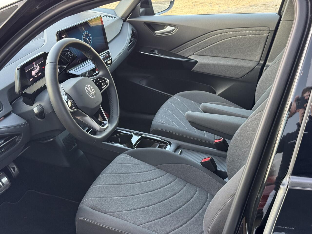 Volkswagen ID.3 Pro 58 kWh | Stoel & Stuurverwarming | ACC | PDC