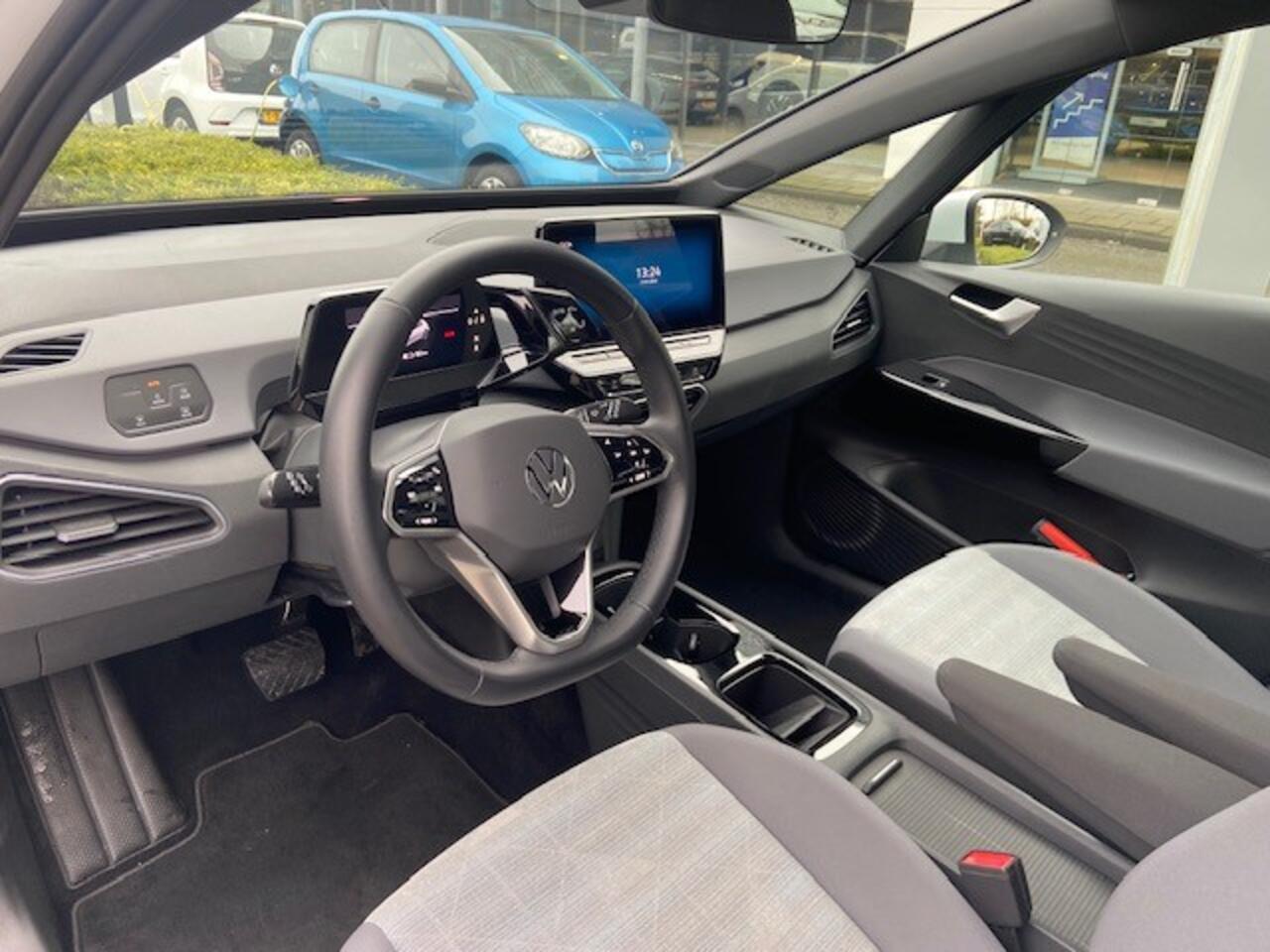 Volkswagen ID.3 Pro 58 kWh / Navi / Voorstoelen verwarmd / App-Connect / Parkeersensoren