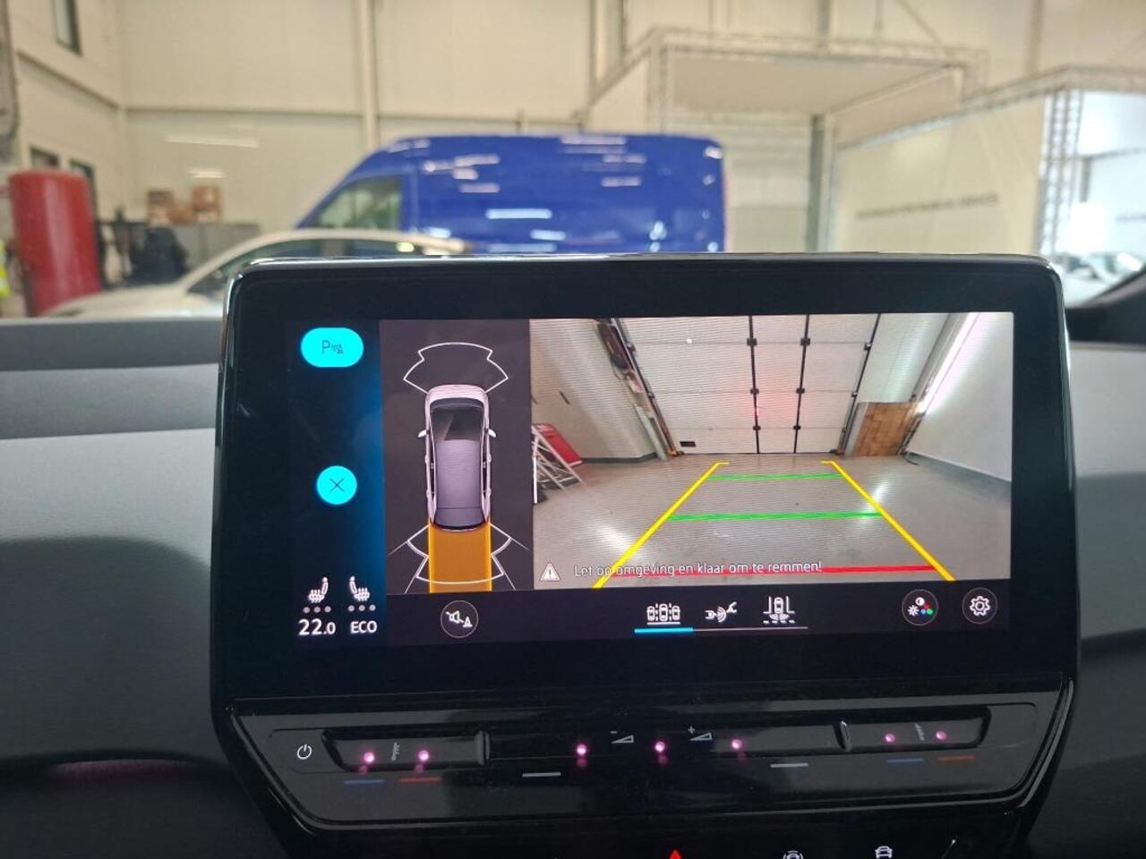 Volkswagen ID.3 First Max 58 kWh | Trekhaak | Panoramadak | LED | Stoelverwarmin