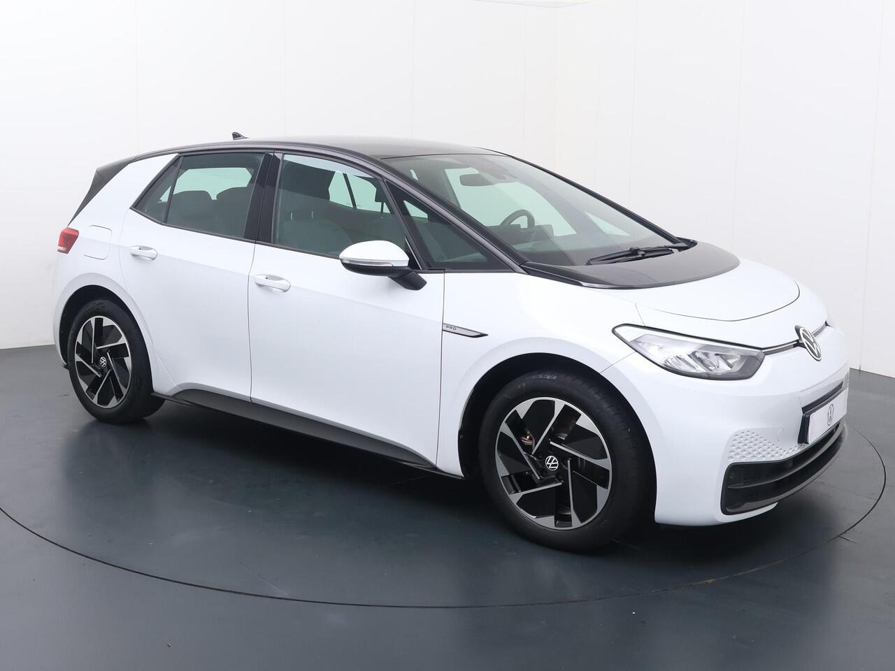 Volkswagen ID.3 Life 58 kWh | 204 PK | SoH 85% | Adaptive cruise control | Climate control | Apple Carplay/Android Auto |