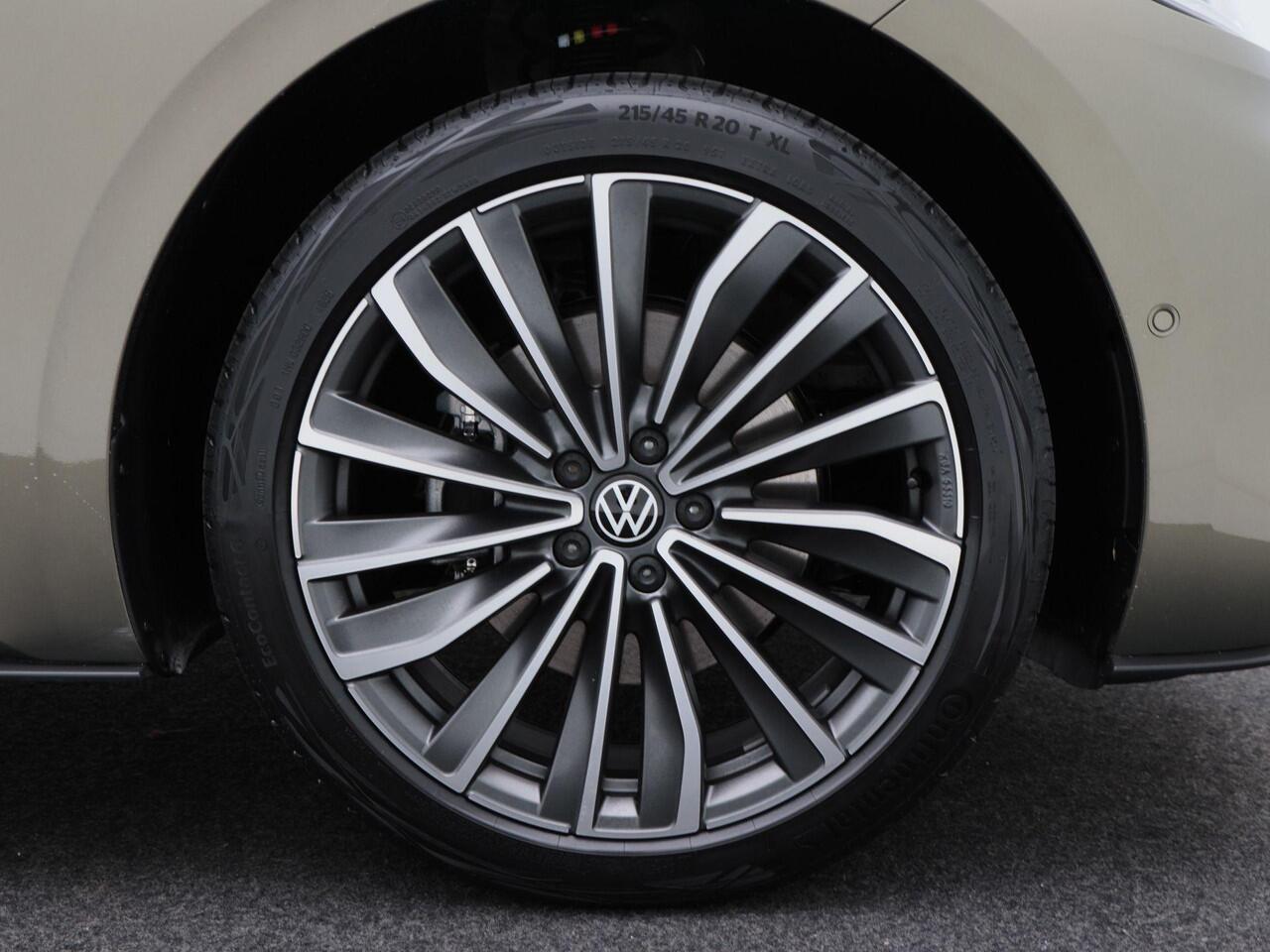 Volkswagen ID.3 Pro Limited Edition 58 kWh | Achteruitrijcamera | Navigatie | LED Matrix | Stoel- & Stuurverwarming |