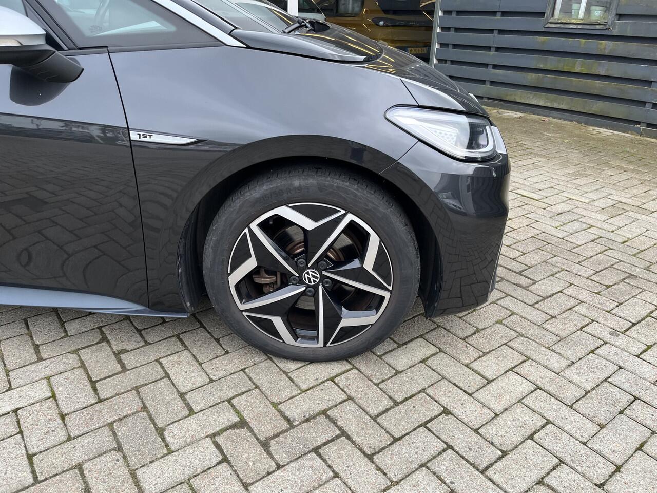 Volkswagen ID.3 First Plus 58 kWh / Camera / Cruise / Led / Lmv