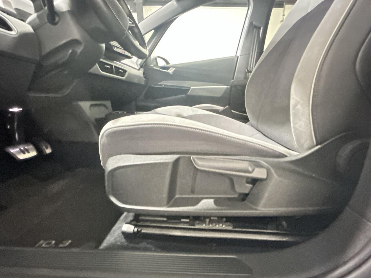 Volkswagen ID.3 Pro 58 kWh "18 inch Lichtmetalen Velgen | Zwart dak | Parkeersensoren