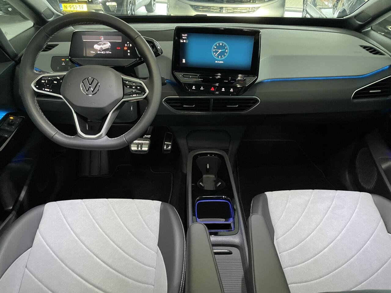 Volkswagen ID.3 Pro Advantage 58 kWh Nieuw Clim. control - Cruise control - Parks.v+a - stuur en v.stoelen vw - Park Assist - Tel/Connect/radio - MFL stuurwiel - ramen E-VZ - Spiegels E-V+V