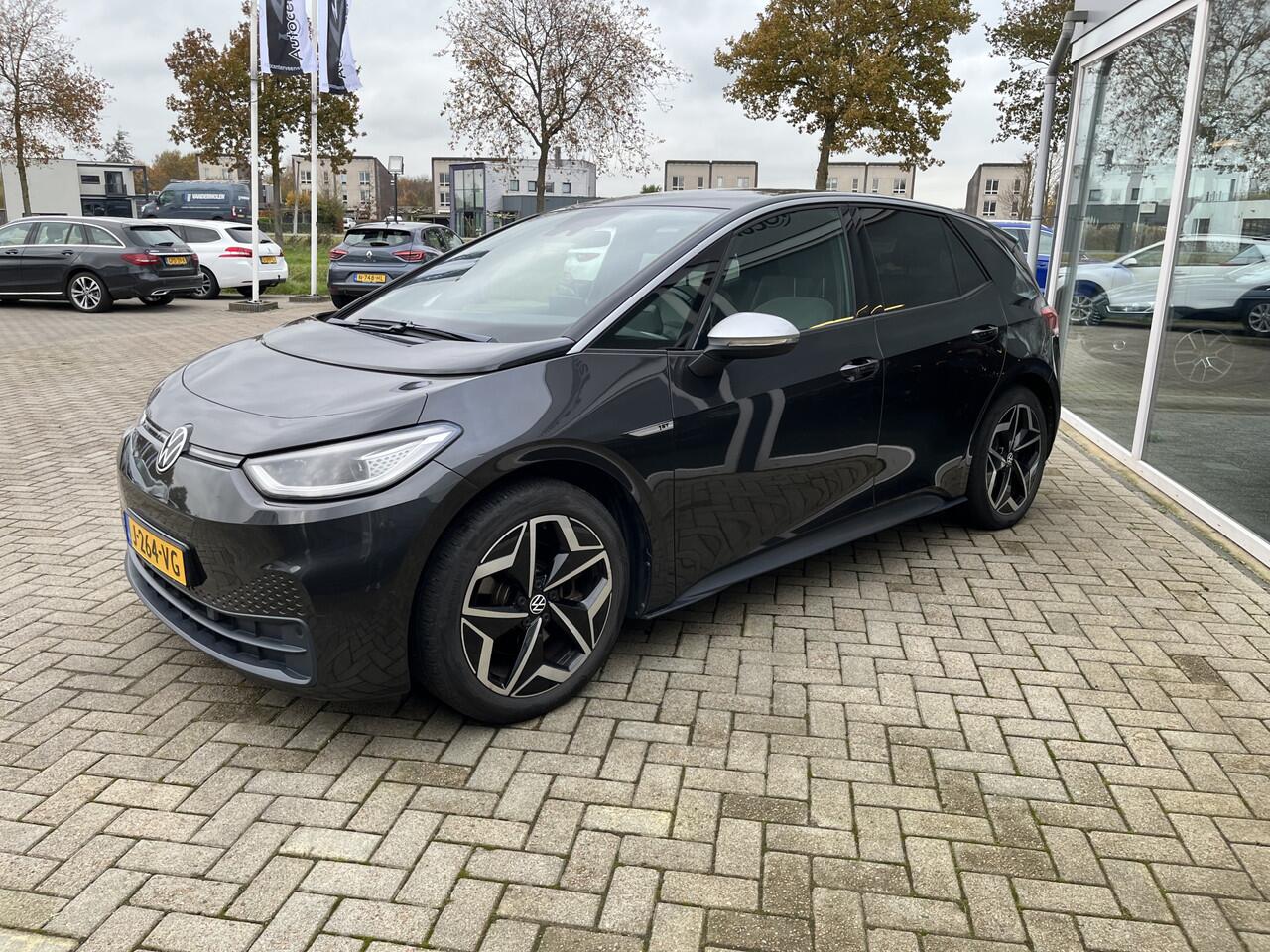 Volkswagen ID.3 First Plus 58 kWh / Camera / Cruise / Led / Lmv