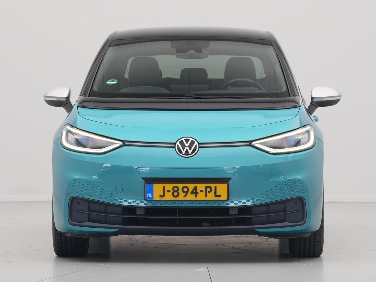 Volkswagen ID.3 First Max 58 kWh 204pk Panorama Navigatie Camera Acc Stoelverwarming 301