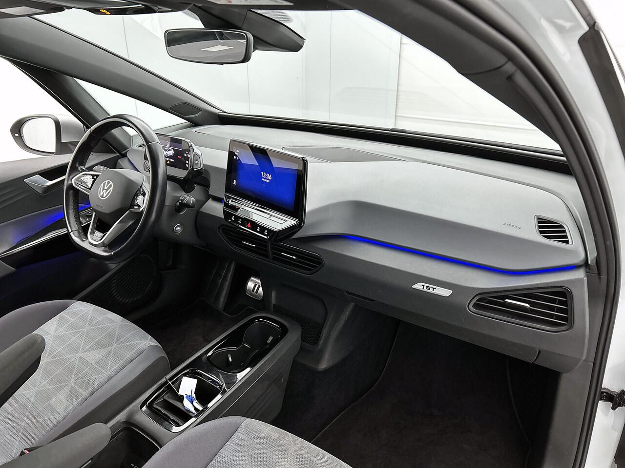 Volkswagen ID.3 First 58 kWh | SOH 92,6% | Fietsendrager | Origineel NL! | NAP!