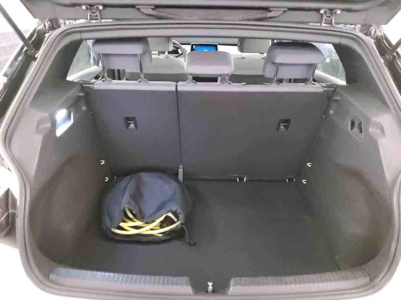 Volkswagen ID.3 Pure Performance 45 kWh | 19" Licht metaal | Nieuwe banden | Carplay