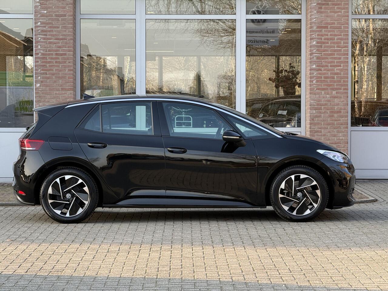 Volkswagen ID.3 Pro 58 kWh | Stoel & Stuurverwarming | ACC | PDC