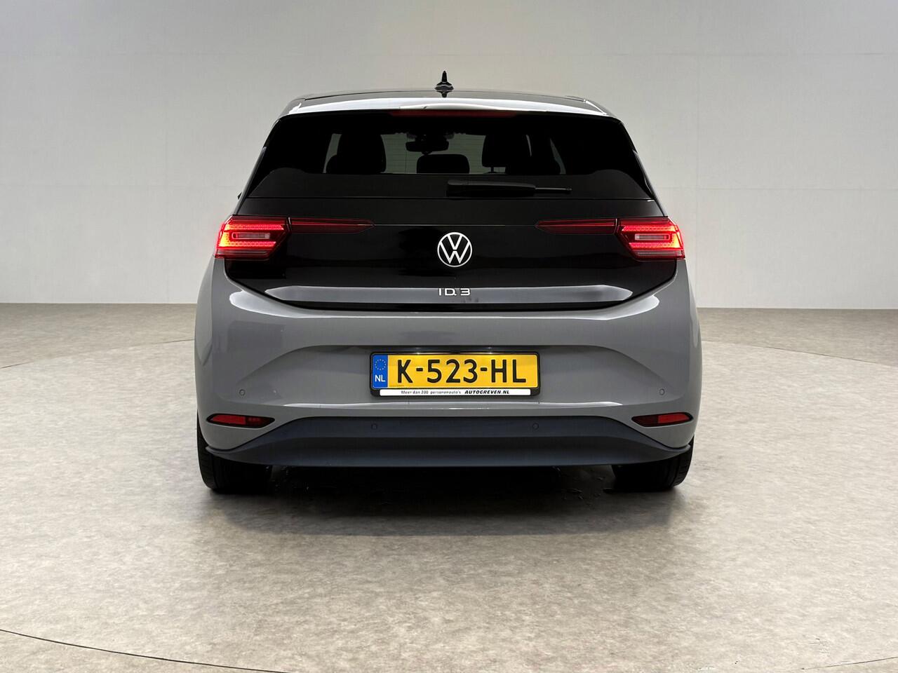 Volkswagen ID.3 First Max 58 kWh | SOH 94% | Snelladen | IQ Lights | Virtual | Pano | Adap. Cruise | Massage | HuD | Camera | Sfeer | Carplay | Stoel/Stuur verw. | NAP