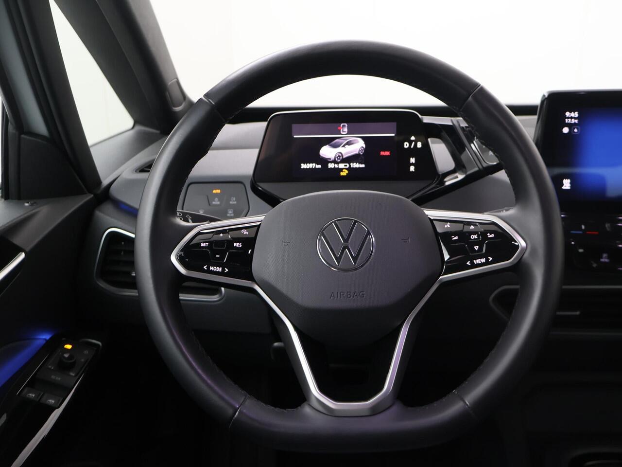 Volkswagen ID.3 Life 58 kWh | 204 PK | SoH 85% | Adaptive cruise control | Climate control | Apple Carplay/Android Auto |