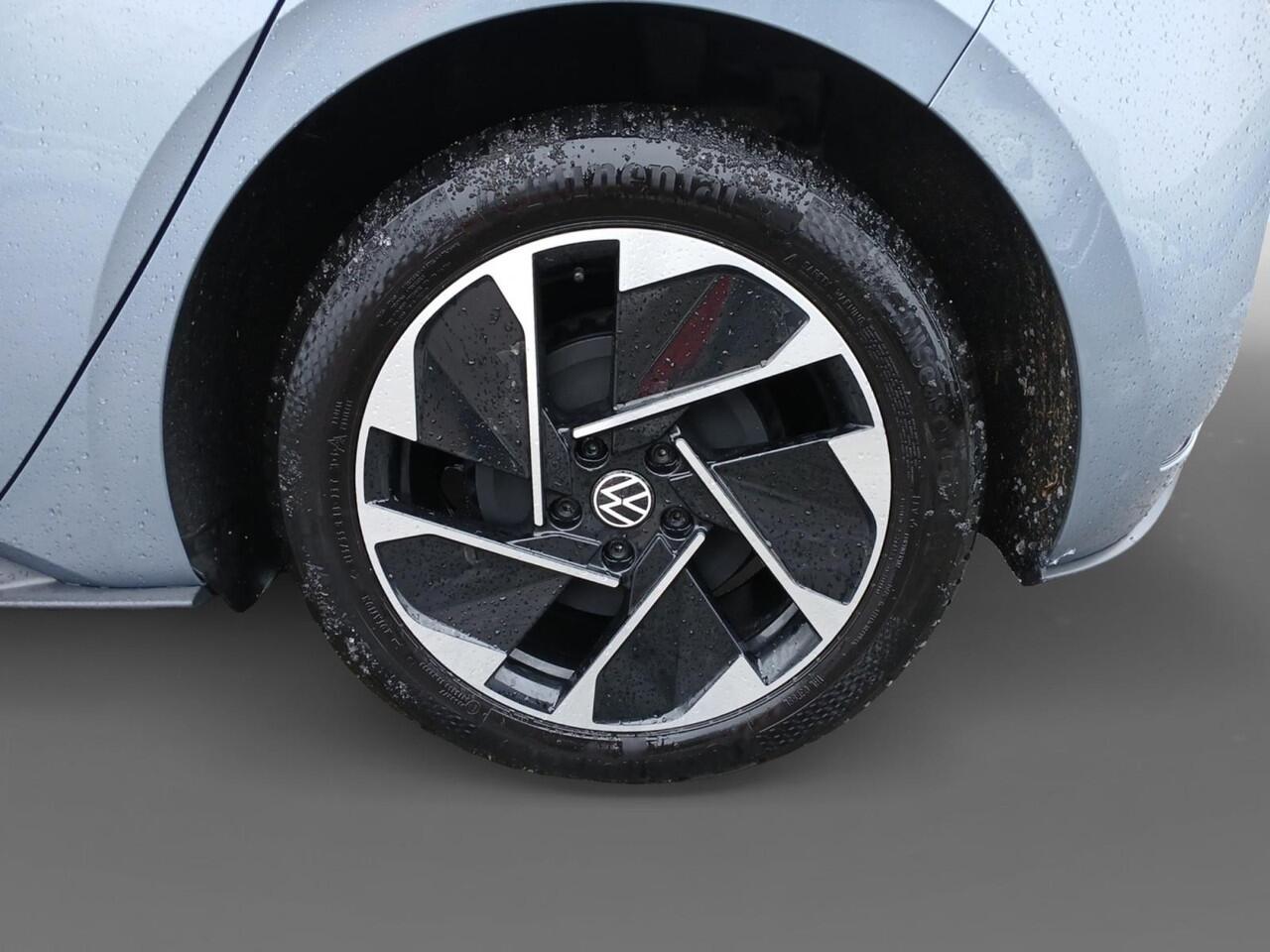 Volkswagen ID.3 Life 58 kWh | All-wheather | Navigatie | DAB | Stoelverwarming | 3 Fase | PDC v+a |