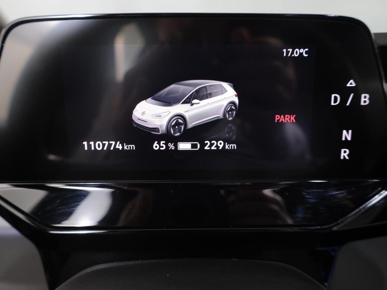 Volkswagen ID.3 First Plus 58 kWh 204pk|19'LM-velgen| Matrix LED| verwarmde voorstoelen| SOH 88%