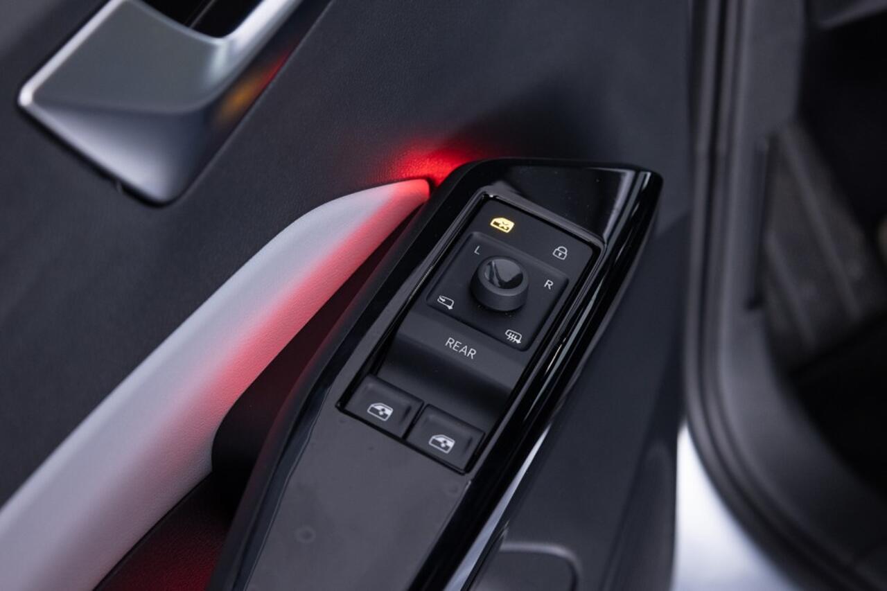 Volkswagen ID.3 Pro Performance 58 kWh | WARMTEPOMP | Half LEDER | Full LED | NAVI | PDC | SOH 96%