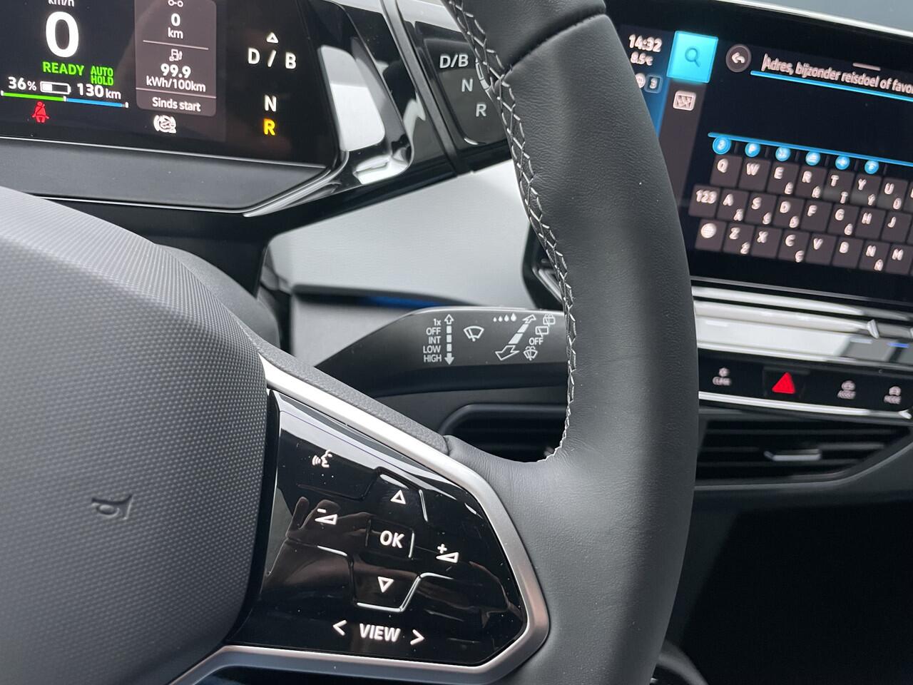 Volkswagen ID.3 Pro Advantage 58 kWh Nieuw Clim. control - Cruise control - Parks.v+a - stuur en v.stoelen vw - Park Assist - Tel/Connect/radio - MFL stuurwiel - ramen E-VZ - Spiegels E-V+V