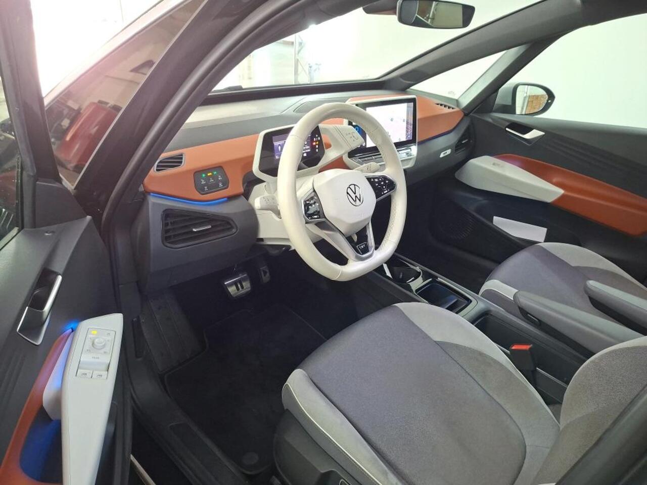 Volkswagen ID.3 First Plus 58 kWh | Trekhaak | Parkeersensoren