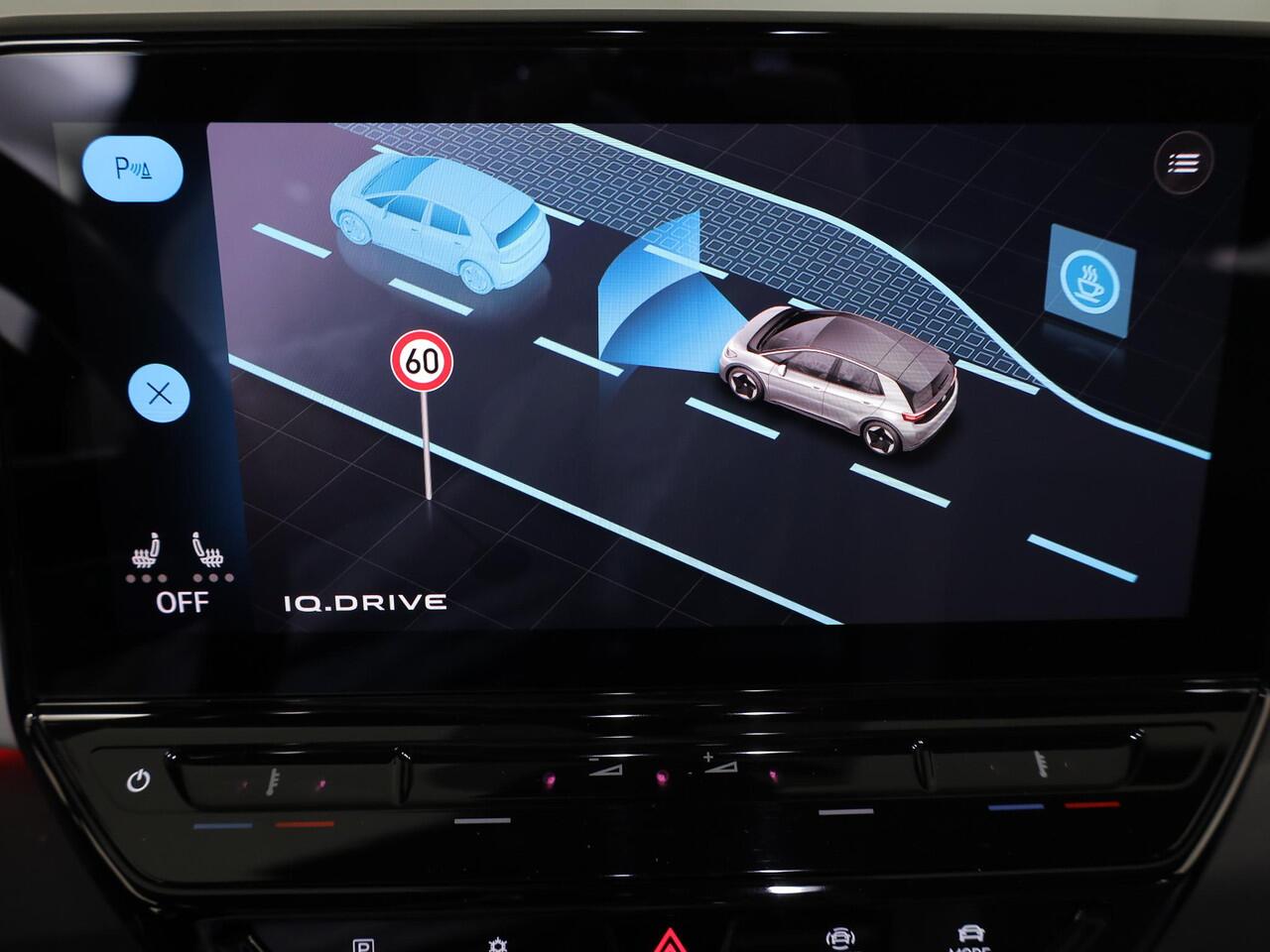 Volkswagen ID.3 Business 58 kWh 204 pk | Navigatie | Parkeersensoren | Achteruitrijcamera | Stoelverwarming | Matrix LED koplampen | 85% accu