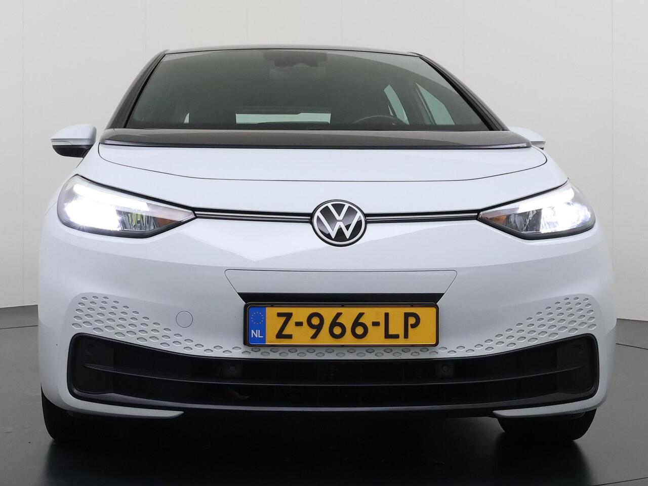 Volkswagen ID.3 PRO PERFORMANCE 58 kWh 204 PK | SOH91% | Warmtepomp | Stoel- & Stuurverwarming | Trekhaak | Adaptieve Cruise Control | Lane Assist