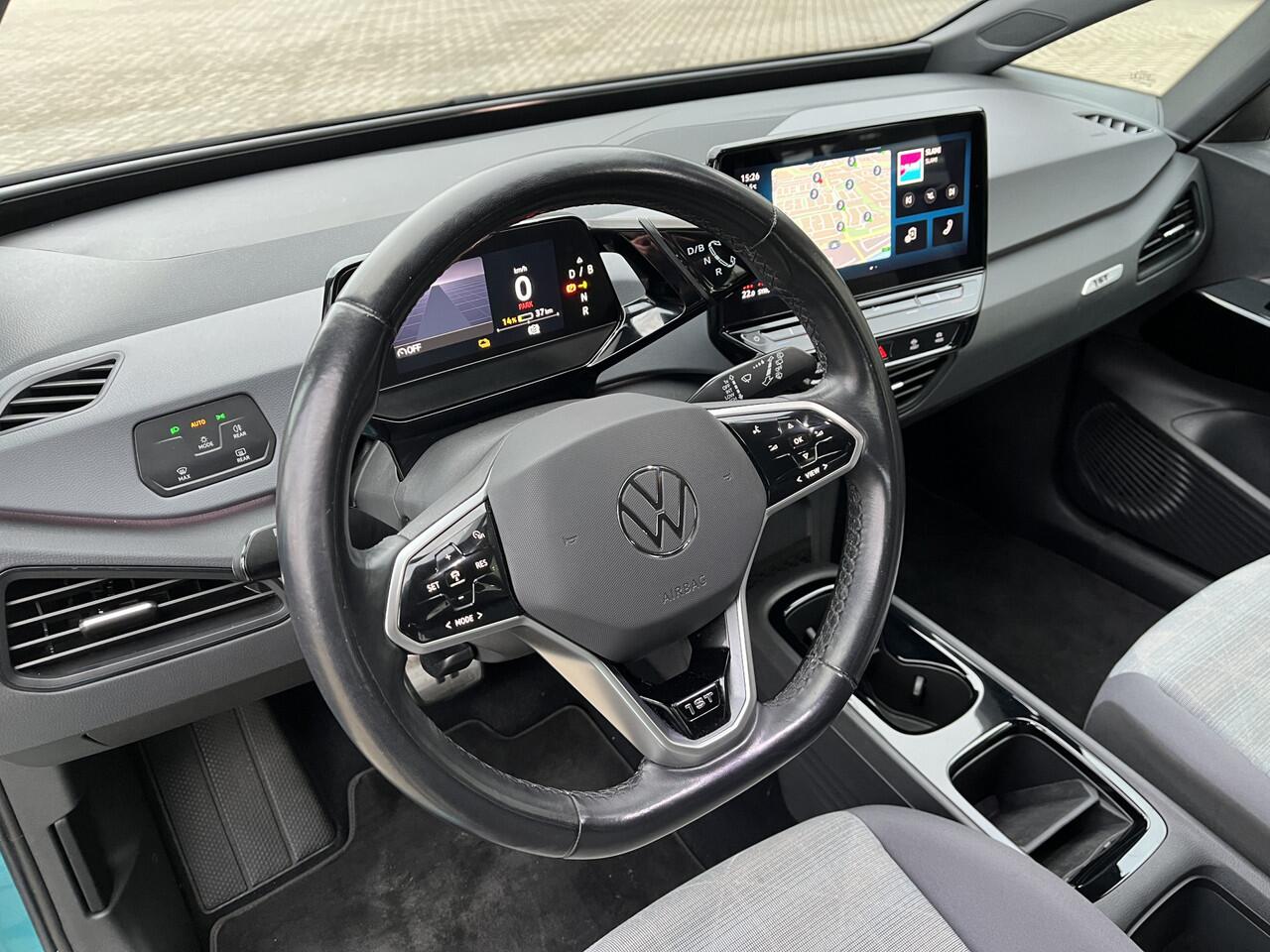 Volkswagen ID.3 First 58 kWh / Navigatie / Parkeersensoren V+A / App connect / Lichtmetaal 18 inch /