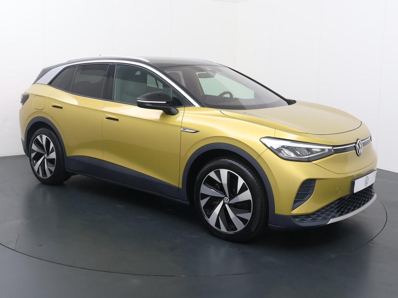 Volkswagen ID.4 Business 77 kWh | 204 PK | Warmtepomp | 20" LM velgen | Navigatiesysteem | Adaptive cruise control |