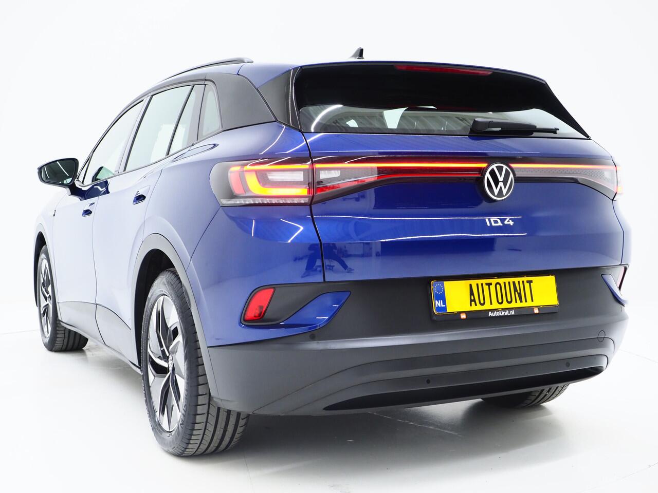 Volkswagen ID.4 77 kWh | Warmtepomp | Adaptive Cruise | Sfeerverlichting | Stoelverwarming | PDC | DAB | Carplay