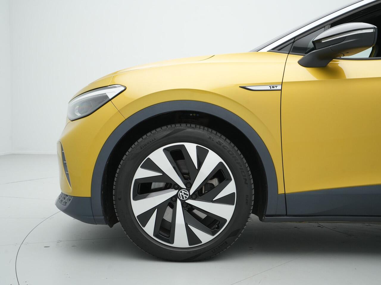 Volkswagen ID.4 First 204pk 77 kWh Trekhaak Navigatie Camera Pdc Carplay Stoel/Stuurverwarming 111