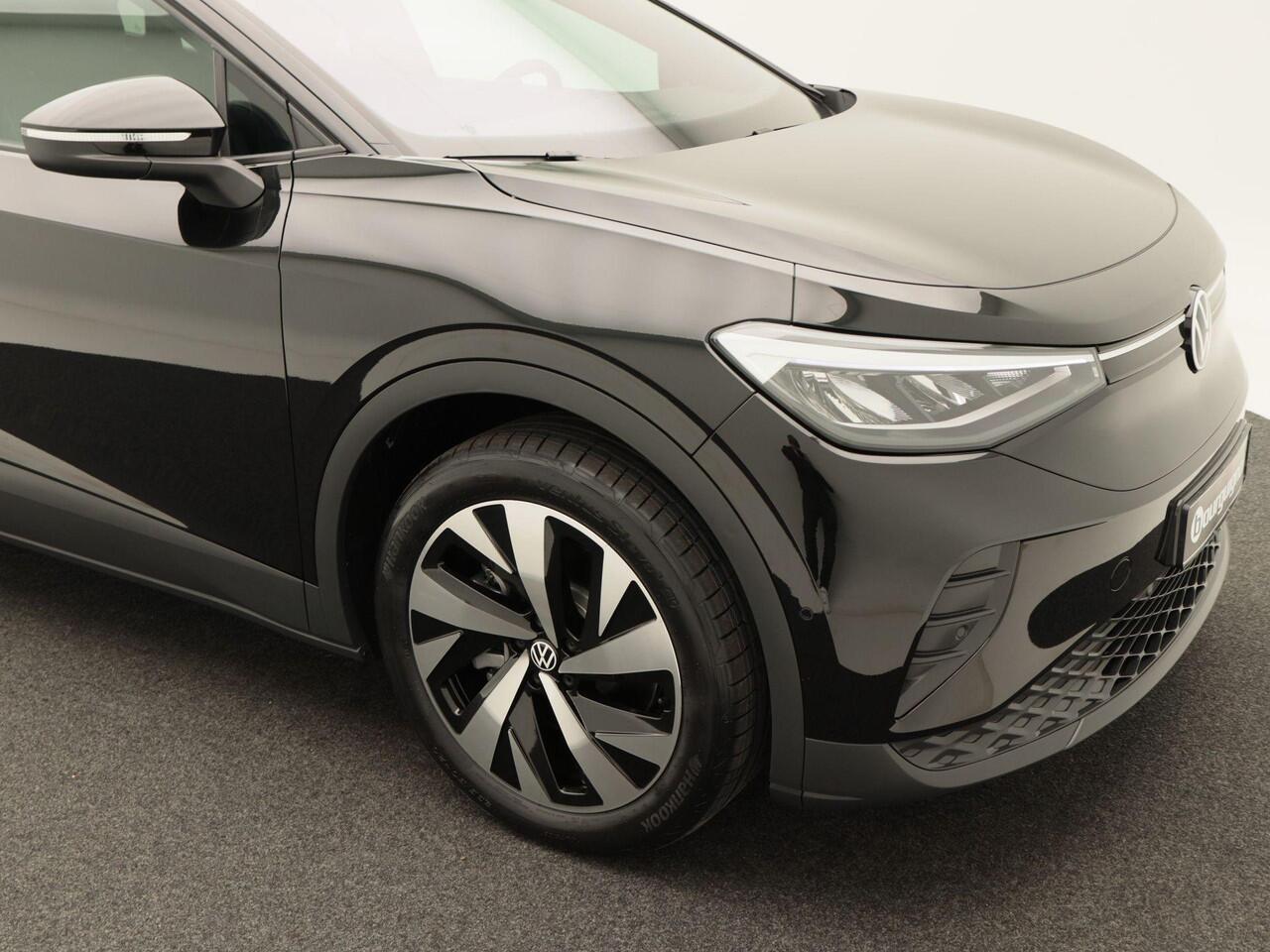 Volkswagen ID.4 Pro Limited Edition 77 kWh 286 PK | Trekhaak | 20" Lichtmetalen Velgen | Navigatie | Stoel- & Stuurverwarming |