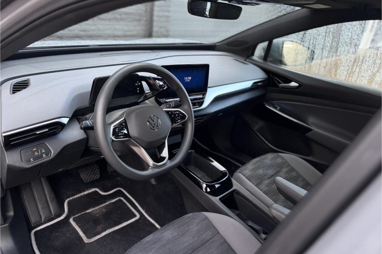 Volkswagen ID.4 Pure 52 kWh | Camera | Adaptive Cruise | Apple Carplay | Keyless Entry