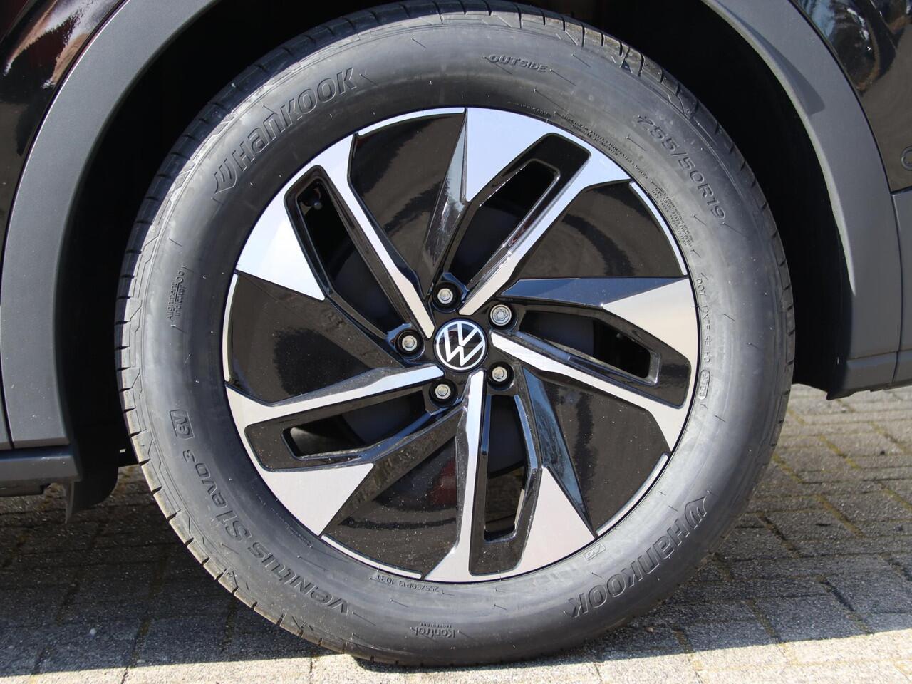 Volkswagen ID.4 Pro Business 77 kWh accu, 210 kW / 286 pk SUV Elek trische aandrijving