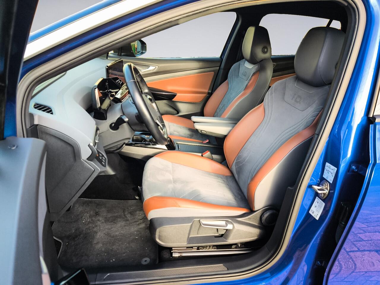 Volkswagen ID.4 First 77 kWh 3-Fase 2e Eig. & Keurig-Onderh. BOVAG-Garantie. NL-Auto.