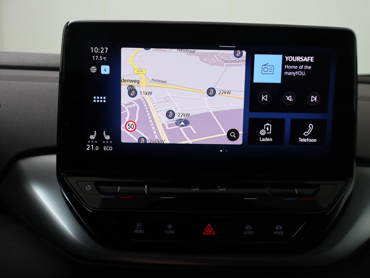 Volkswagen ID.4 Business 77 kWh | 204 PK | Warmtepomp | 20" LM velgen | Navigatiesysteem | Adaptive cruise control |