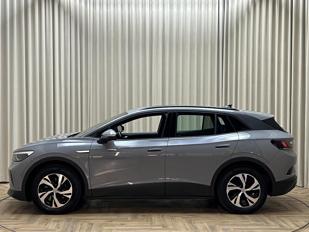 Volkswagen ID.4 City 52 kWh *Org.NL!* Adapt Cruise / Carplay / Stoelverwarming / ECC Clima / Sfeerverlichting / 18'' LMV