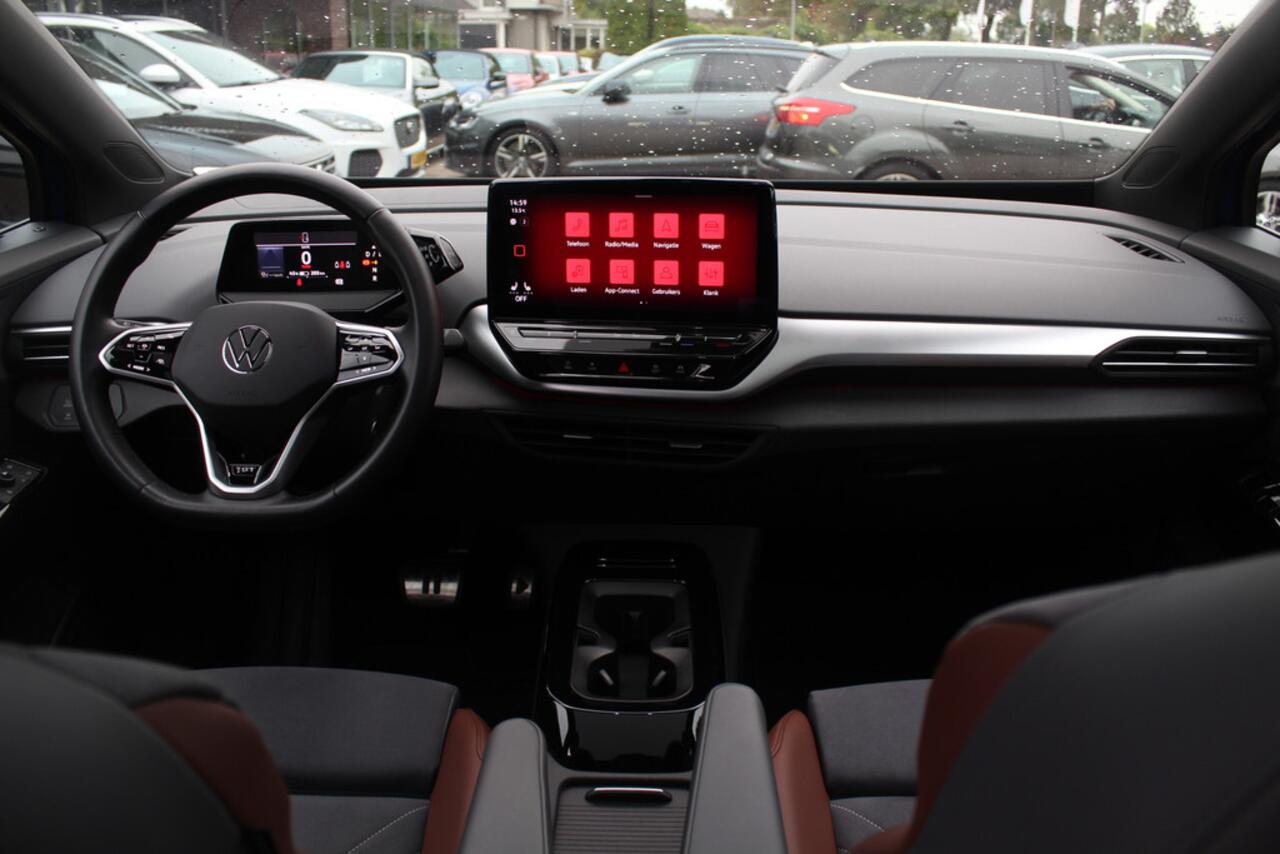 Volkswagen ID.4 Max 77 kWh / SOH 90,1% / Full option! / warmtepomp/ Panoramadak / Camera / Head-up / Keyless / 20'' / ACC / Dodehoek / Elektr. stoelen / Massage / Navigatie / Stuurverwarming