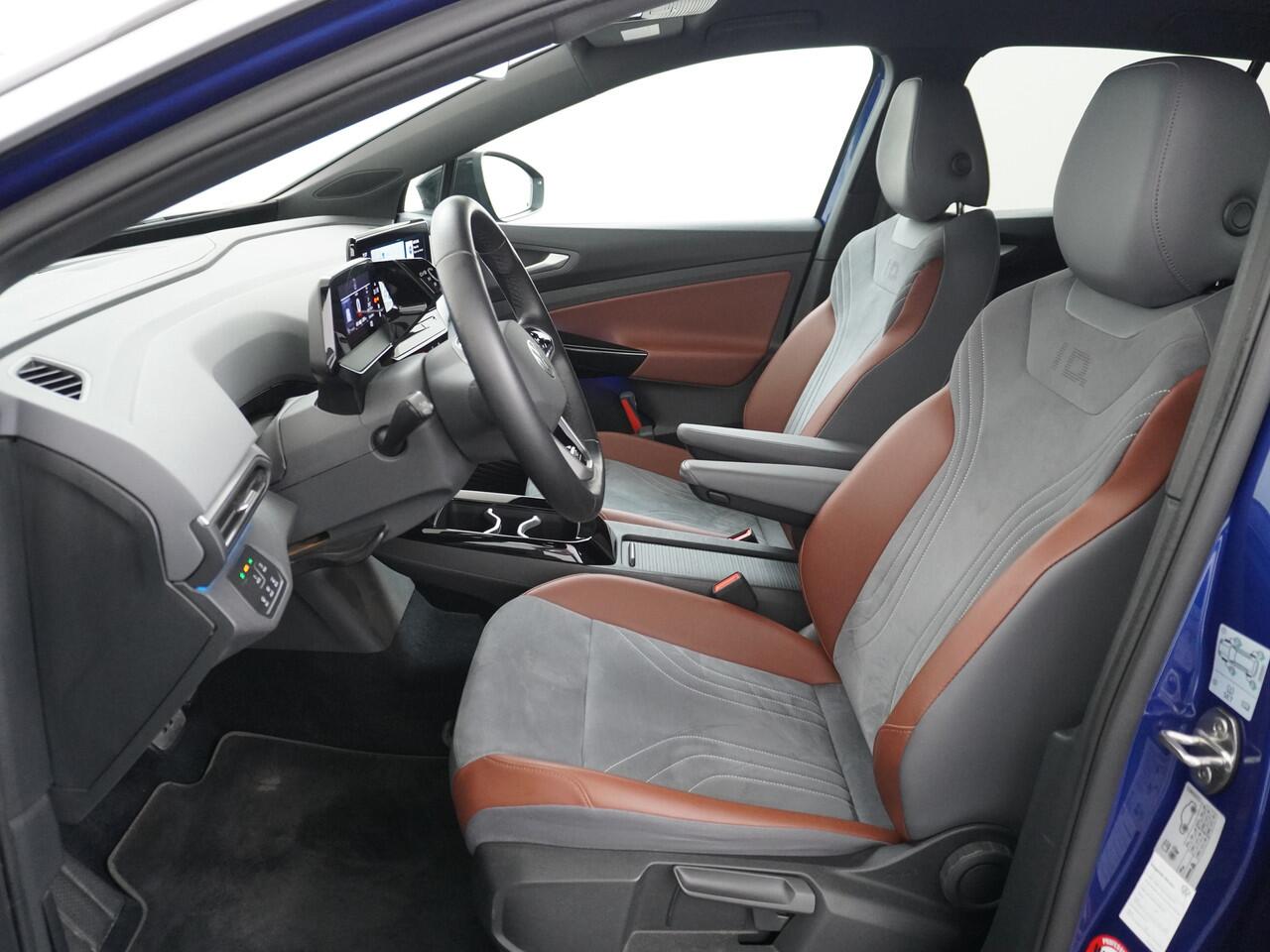 Volkswagen ID.4 First 77kWh Trekhaak Adap.Cruise Camera Pdc Android Auto Apple Carplay Stoelverwarming Navi Ecc Mirrorlink Privacy Glas Lmv Keyless DAB SOH=90% Origineel Nederlandse Auto 1.000KG Trekgewicht