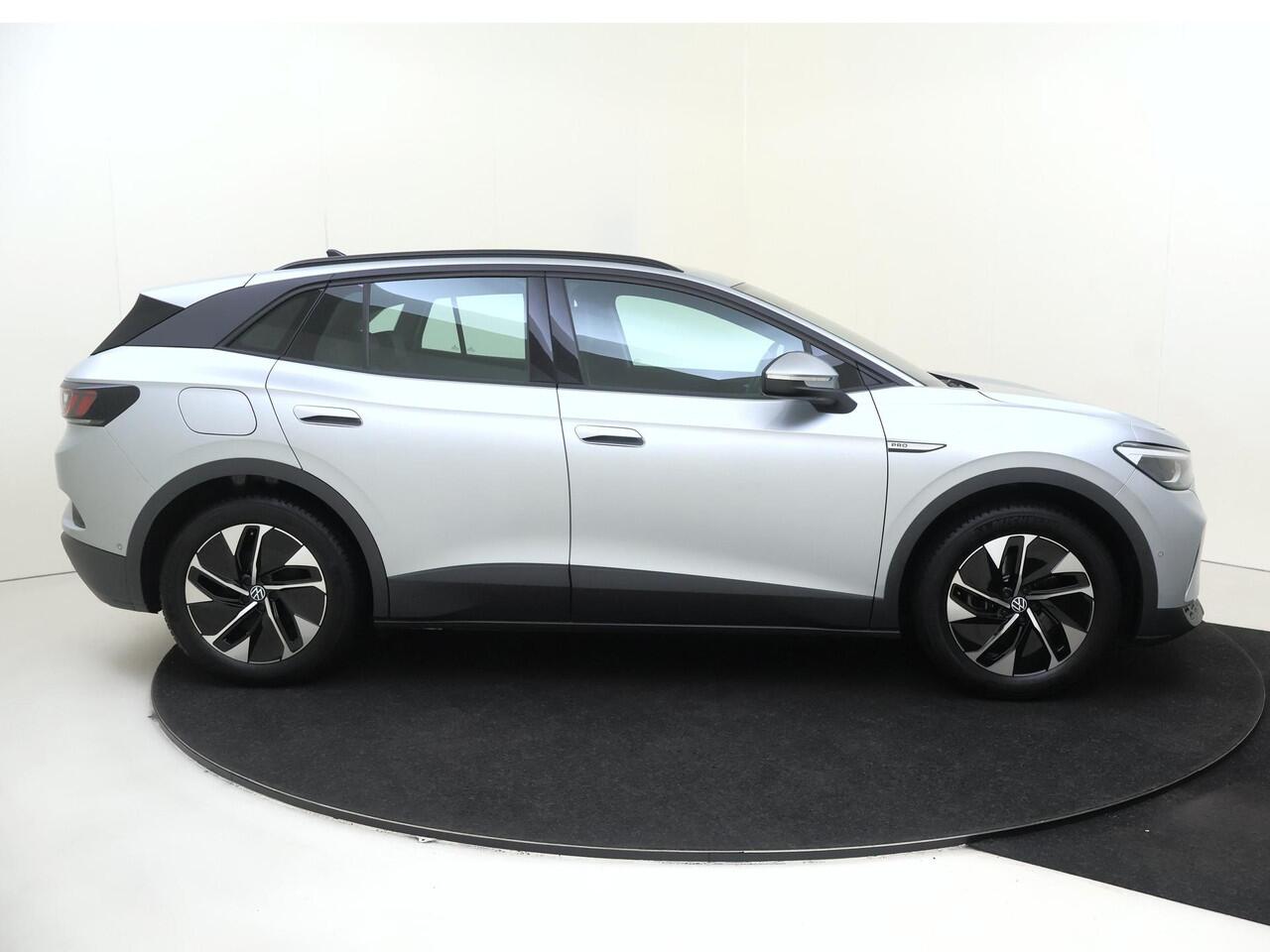 Volkswagen ID.4 Pro 77 kWh | SoH 91% | Parkeerassistent | Keyless | Warmtepomp | Navigatie | Achteruitrijcamera | Stoelverwarming | Adaptieve cruise control | Voorklimatisering |